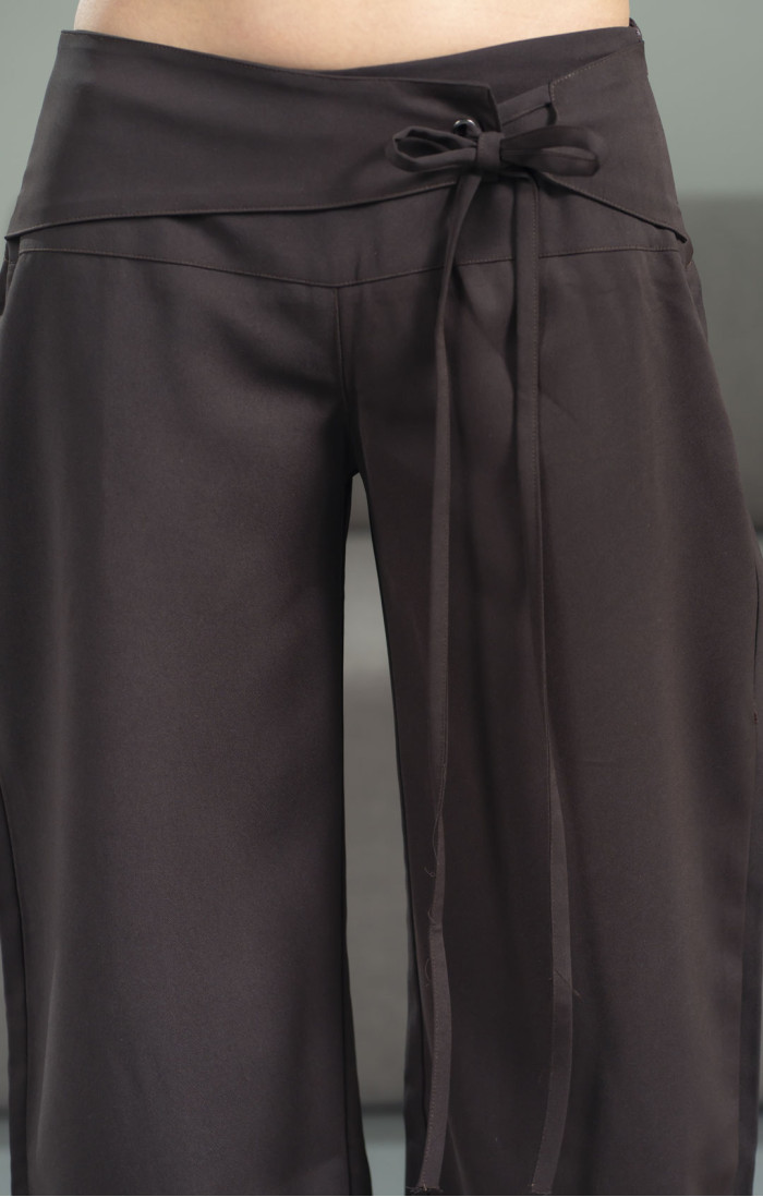 Serena Low Waist Brown Pant