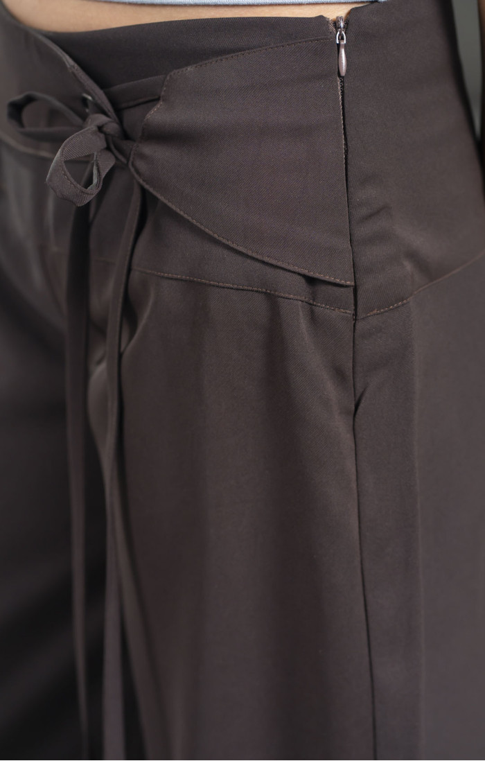 Serena Low Waist Brown Pant