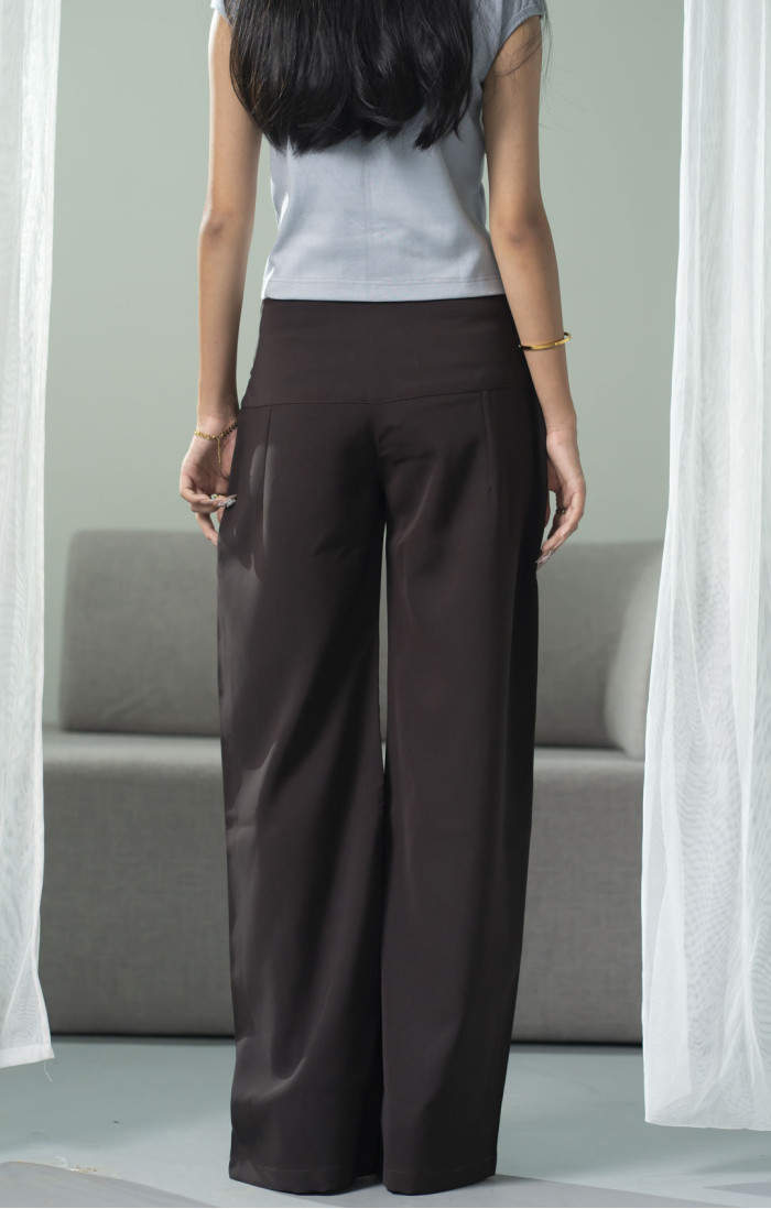 Serena Low Waist Brown Pant