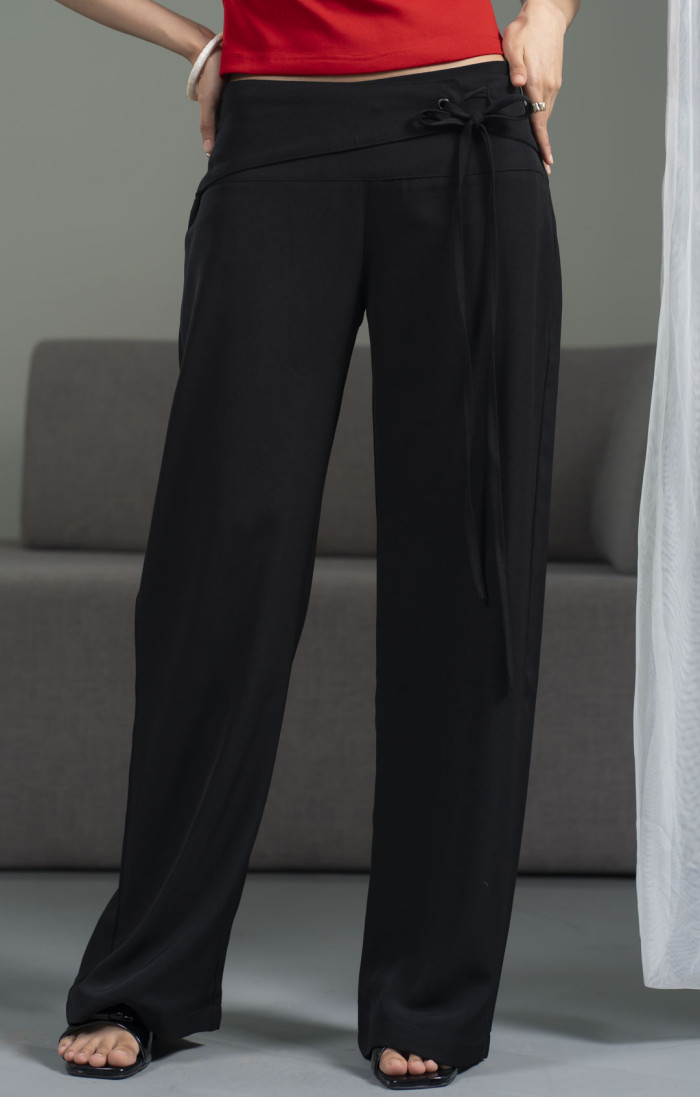 Serena Low Waist Black Pant