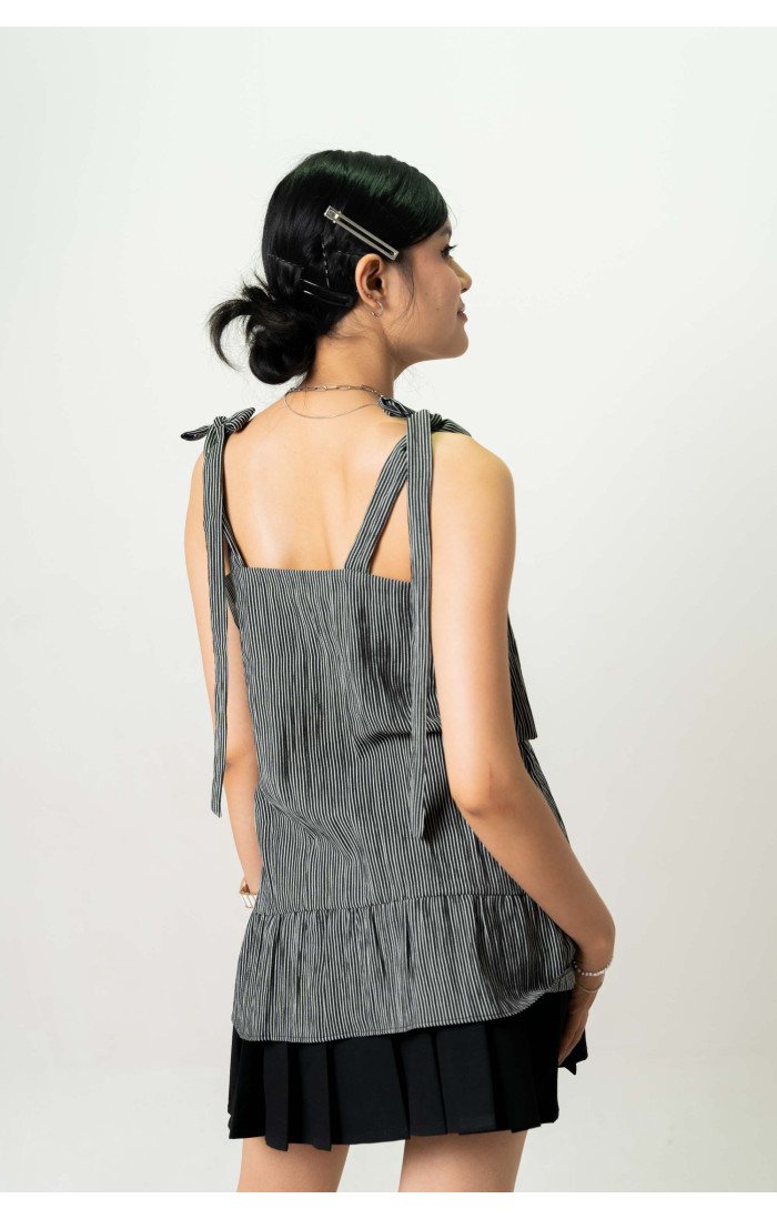 Amelia Shoulder Tie Black Top
