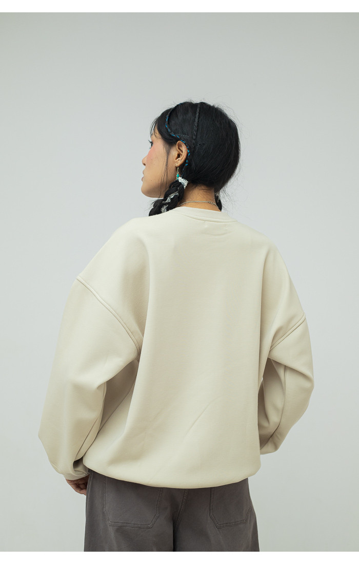 Endless knot ? Oatmeal Sweatshirt