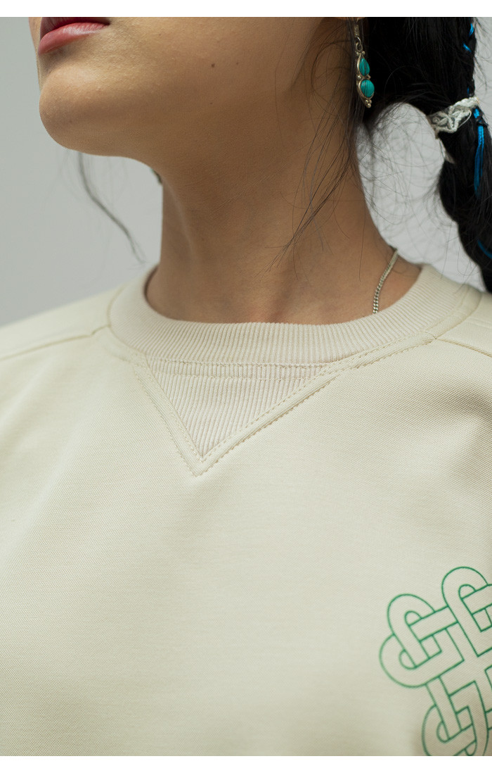 Endless knot ? Oatmeal Sweatshirt