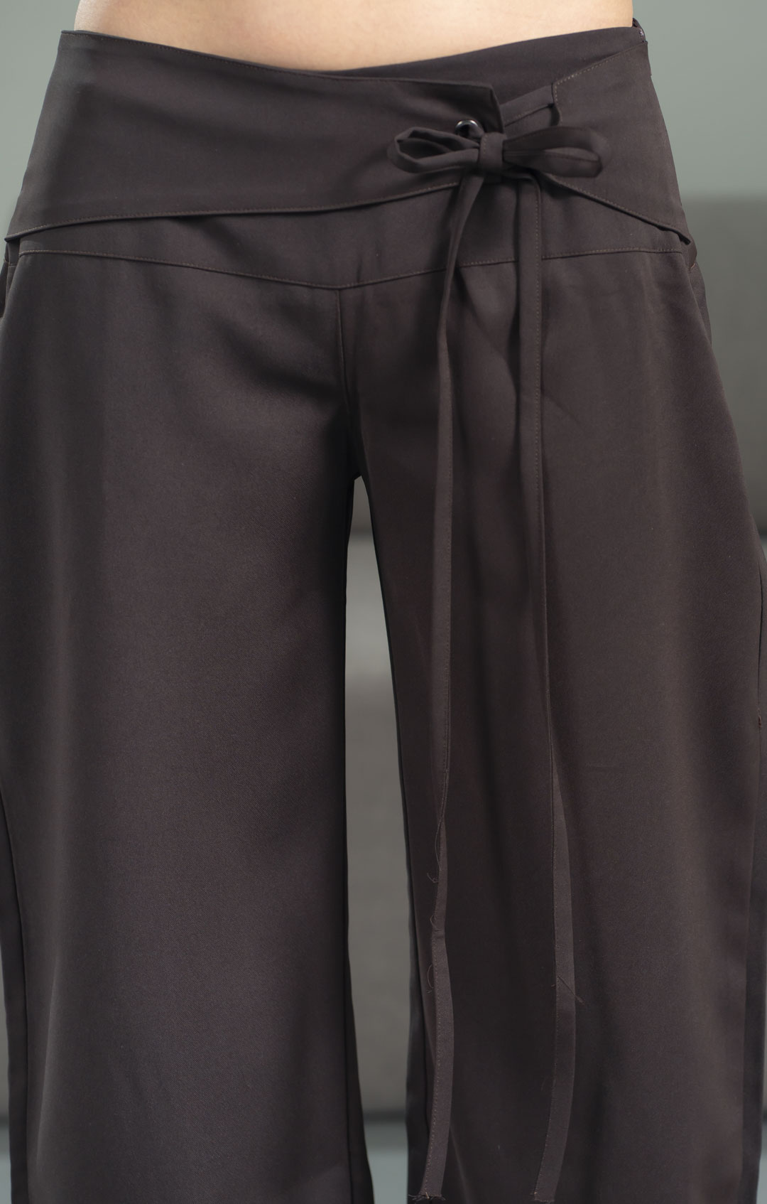 Serena Low Waist Brown Pant