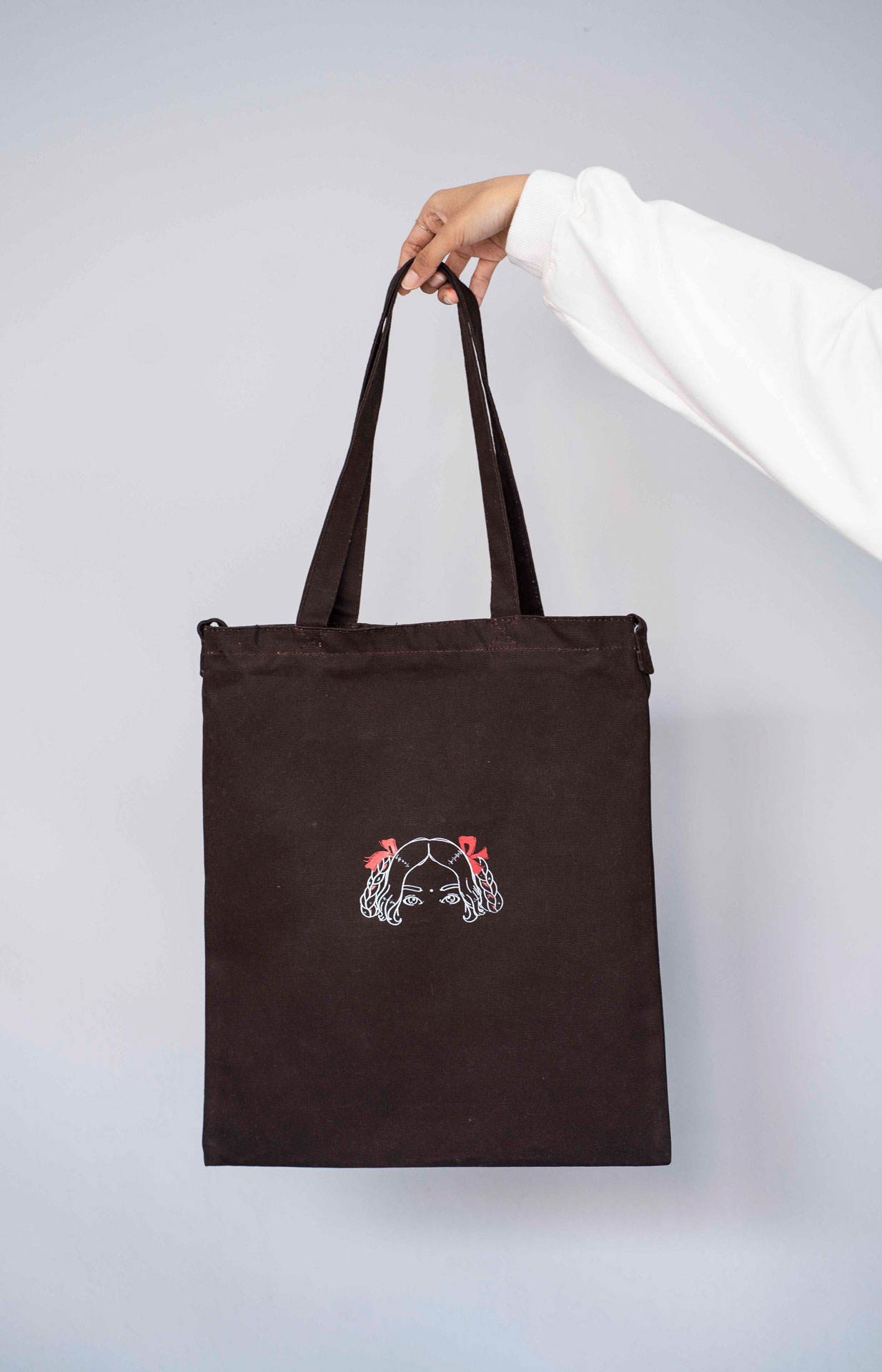 Batuli Outline  Graphic Shopper Bag